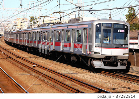 東急5050系電車 東急5050系電車 37282814