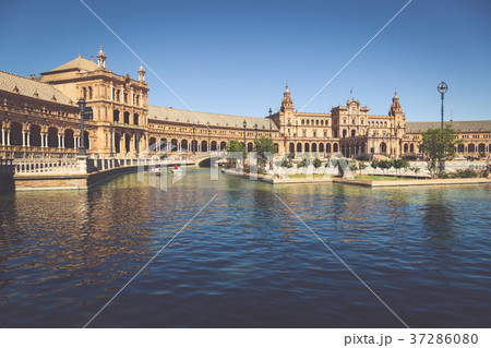 Beautiful Plaza de Espana, Sevilla, Spain 37286080