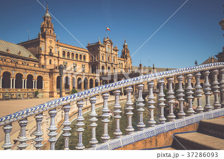 Spanish Square (Plaza de Espana) in Sevilla, 37286093