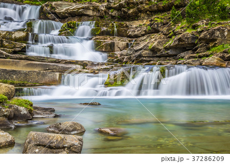 Gradas de Soaso. Waterfall in the spanish Gradas de Soaso. Waterfall in the spanish 37286209