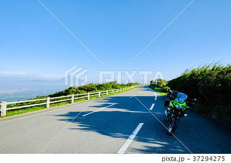 バイクツーリング 伊豆スカイライン ８月 の写真素材