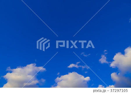 1月の空と雲 3:2 37297105