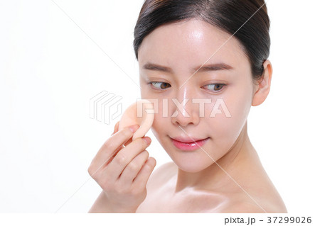 化粧 メイク 顔 37299026