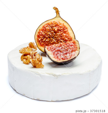 Round brie or camambert cheese on a white Round brie or camambert cheese on a white 37301518