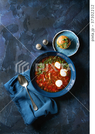 Traditional borscht soup 37302212