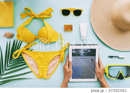 Preparing for vacation Preparing for vacation 37302501
