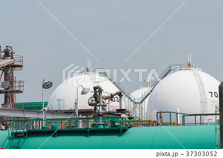 製油所 37303052