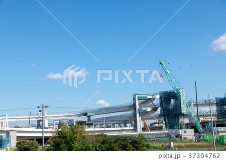 高速道路 環状線 雲 コピースペース 広いコピースペース 高速道路 環状線 雲 コピースペース 広いコピースペース 37304762