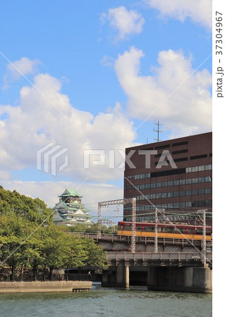 大阪城と京阪特急 大阪城と京阪特急 37304967