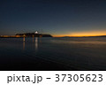 江ノ島の夕暮れ 37305623