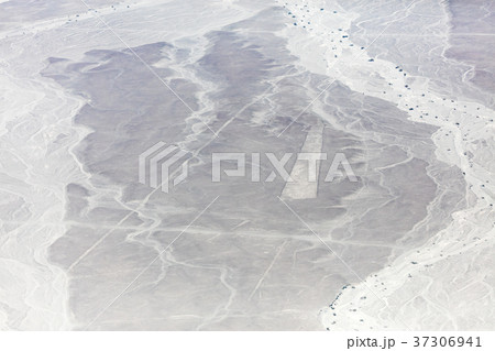 Nazca lines from the aircraft Nazca lines from the aircraft 37306941