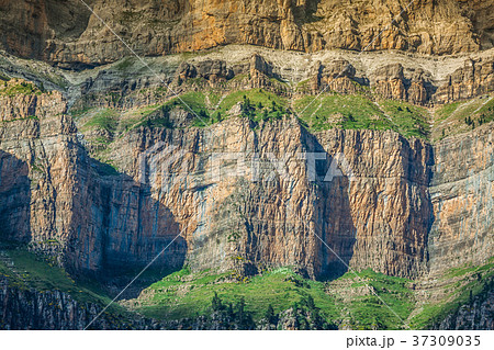 Ordesa y Monte Perdido National Park Spain 37309035