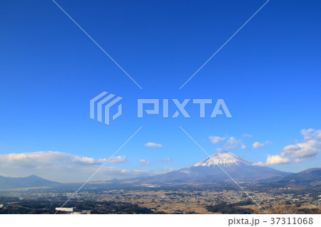 富士山_静岡県誓いの丘からの眺望 37311068
