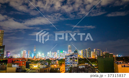 Time lapse view of Makati skyscrapers in Manila 37315837