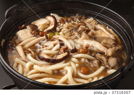 きのこうどん 37316307