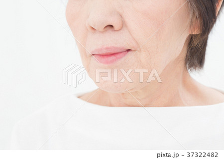 シニア スキンケアイメージ シニア スキンケアイメージ 37322482