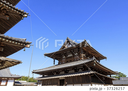 奈良県・法隆寺・金堂 37326257