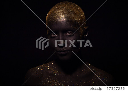 Portrait of a beautiful woman with creative body Portrait of a beautiful woman with creative body 37327226