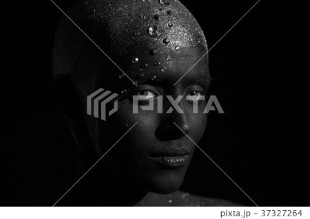 Portrait of a beautiful woman with creative body Portrait of a beautiful woman with creative body 37327264