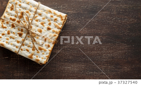 Jewish Matzah bread with wine for Passover holiday Jewish Matzah bread with wine for Passover holiday 37327540