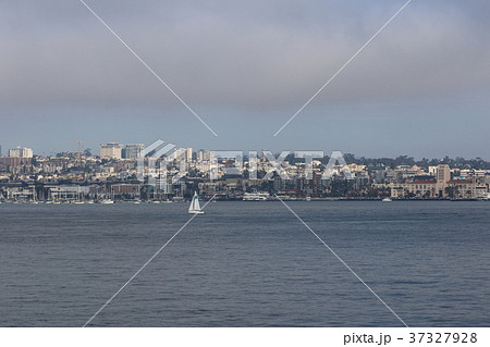 サンディエゴ湾の風景(アメリカ合衆国・カリフォルニア州) サンディエゴ湾の風景(アメリカ合衆国・カリフォルニア州) 37327928