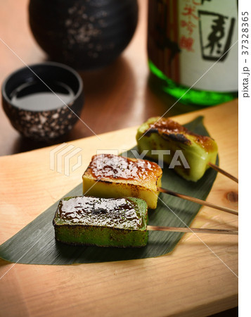 和食　京生麩の味噌田楽 37328365