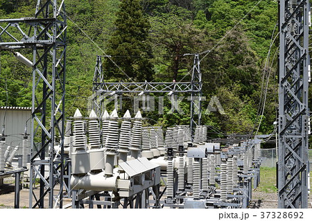 山間部の変電設備 山間部の変電設備 37328692