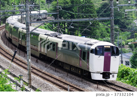 中央本線 快速ビューやまなし 215系 中央本線 快速ビューやまなし 215系 37332104