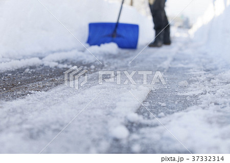 除雪 37332314