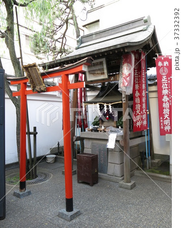 吉良邸跡（本所松坂町公園）にある松坂稲荷 37332392