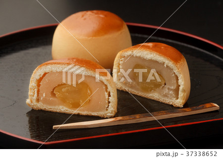 栗まんじゅう 栗まんじゅう 37338652