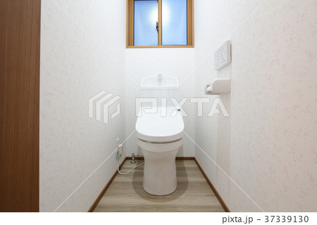 新築住宅 トイレ 37339130