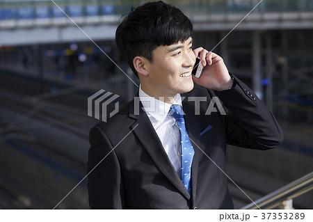 笑顔 微笑 微笑み 37353289