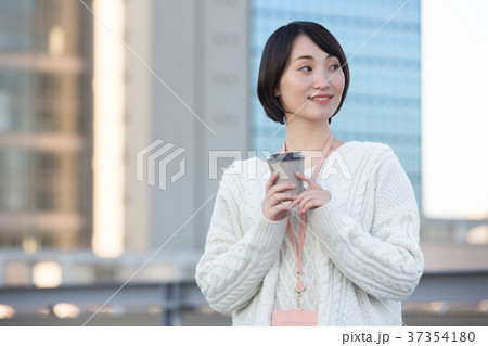 ビジネスウーマン 37354180