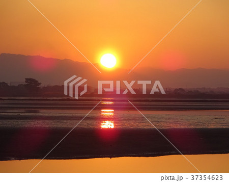 干潟の夕日～大分県　豊後高田市～ 37354623