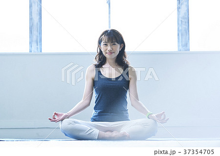 マインドフルネス　リラックス 37354705