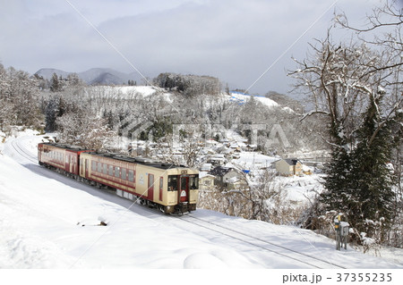 冬の飯山線観光列車「おいこっと」 37355235