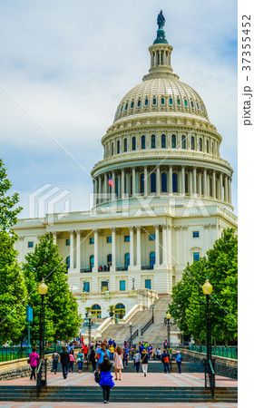 アメリカ合衆国議会議事堂（United States Capitol） 37355452