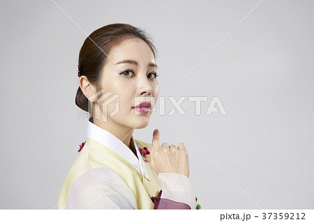 女性 女 女の子 37359212