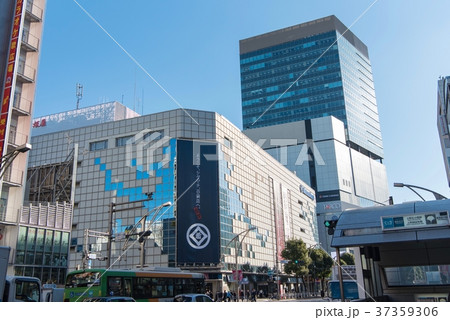上野広小路 上野松坂屋前 の写真素材 37359306 Pixta