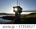 水門小屋と太陽光　Sluice gate & Sun light 37359527