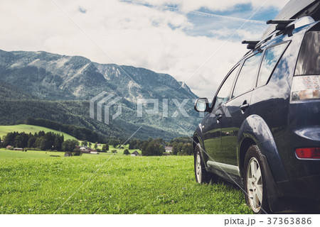 car for traveling 37363886