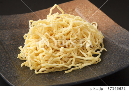 ラーメンの生麺 37366621