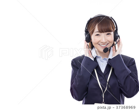 若い女性オペレーター 若い女性オペレーター 37368969