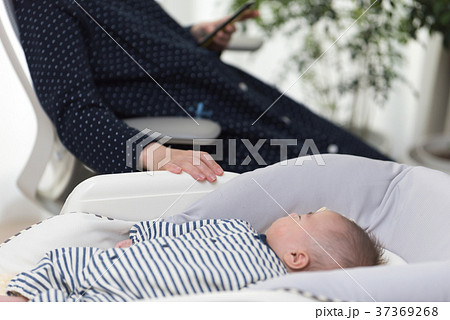 育児 37369268