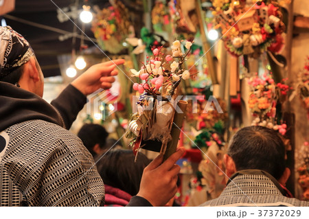 浅草　鷲（おおとり）神社の酉の市 37372029