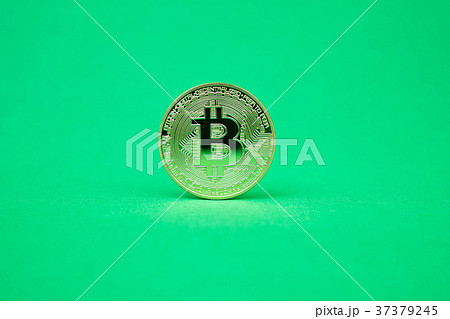 ビットコインのクロマキー素材 ビットコインのクロマキー素材 37379245
