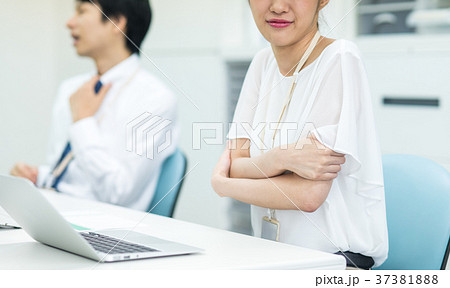 オフィス 37381888
