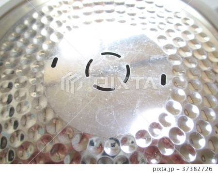 炊飯器の内蓋の汚れ 37382726