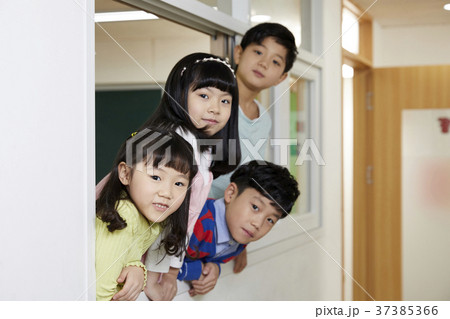 教室 子供 ウィンドウ 37385366